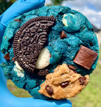 Load image into Gallery viewer, Summer ‘26 Cookie Box