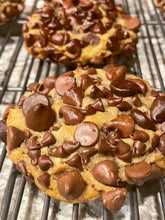 Load image into Gallery viewer, Extreme Chocolate Chip Cookie
